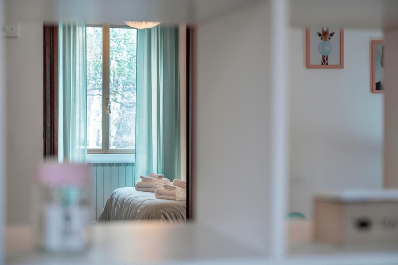 La Verde Rosa - Casa Vacanze A Due Passi Dal Lago Marta Dış mekan fotoğraf